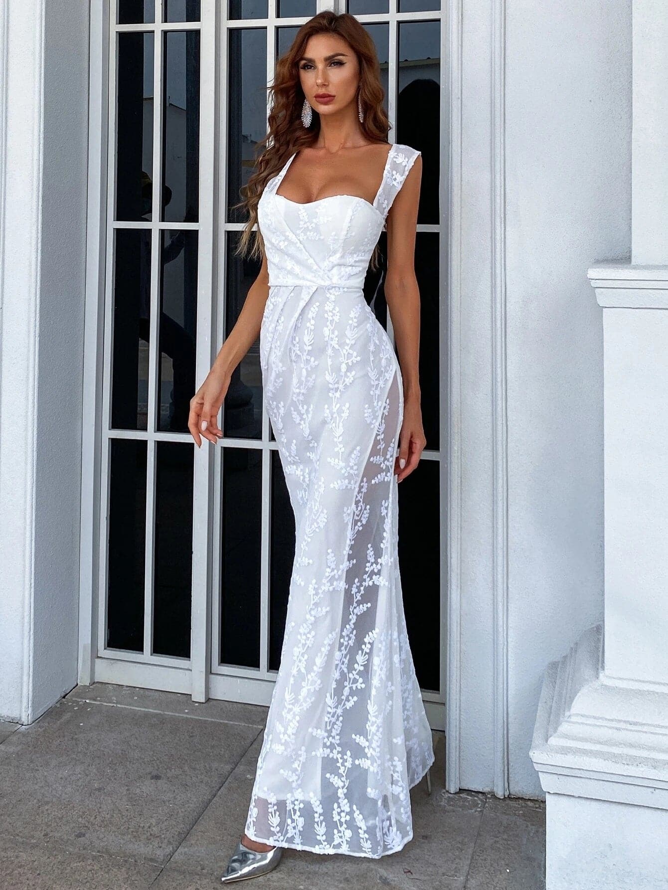 Embroidery Mesh Sleeveless Sequin White Maxi Dress M01741