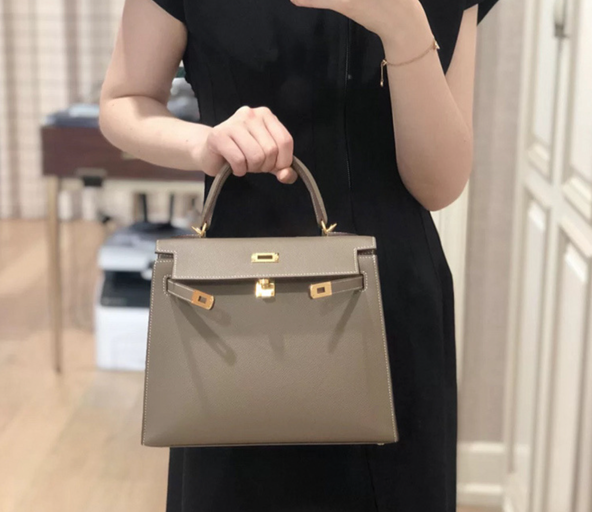 new trendy mini women's bag leather bag hand-held palm grain cowhide second-generation Kelly bag one shoulder messenger small bag