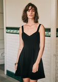 French minority show thin black short dress halter top sexy careful machine dress beach resort beach skirt summer