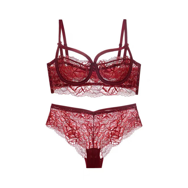 Large breasts show small sexy thin lace underwear women, gathered on the push-up Bra, hollowed-out Bra set size